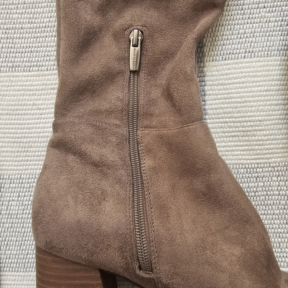 Vince Camuto Faux Suede Chunky-Heel Taupe Over the Knee Boots Sz 9 - Picture 6 of 7